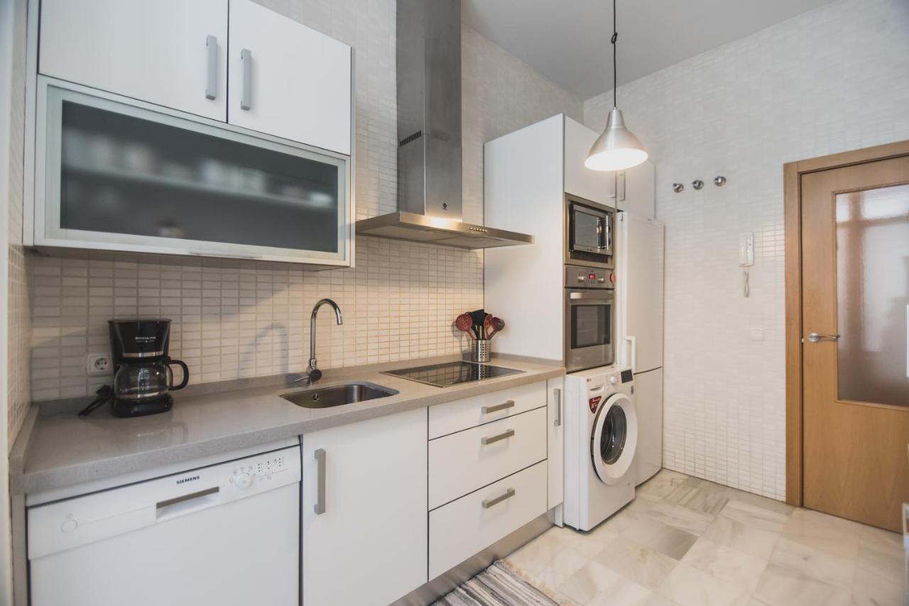 Arenal Maestranza Apartment Sewilla Zewnętrze zdjęcie