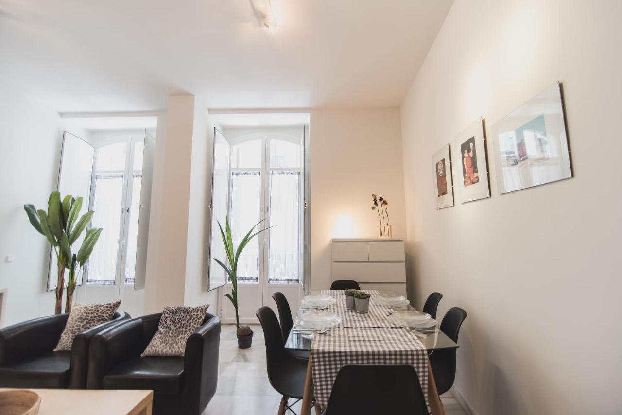 Arenal Maestranza Apartment Sewilla Zewnętrze zdjęcie
